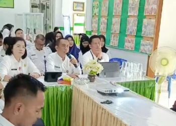 Pertahankan Zona Hijau, Tim Pemda Kunjungi Puskesmas Komangaan