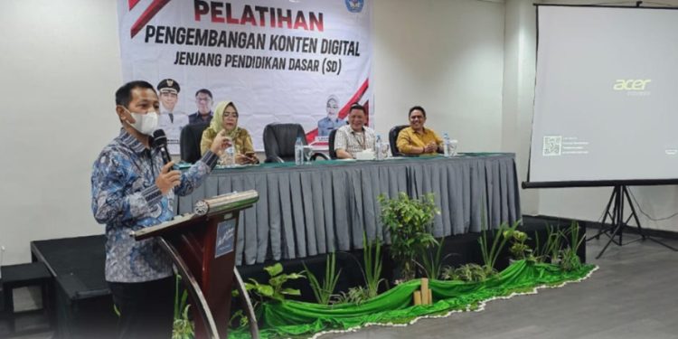 Inovasi Baru Pemkab Bolmong, Pj Bupati Buka Pelatihan Buku Digital Jenjang SD dan SMP