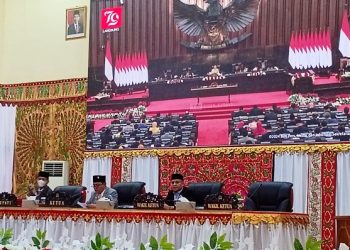 Pj Bupati Bolmong Dengarkan Pidato Kenegaraan Bersama DPRD Bolmong