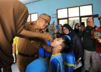Peduli Generasi Hebat Cerdas, Pj Walikota Canangkan Pekan Imunisasi Nasional Polio 2024