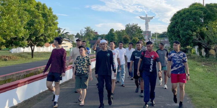 Bupati Talaud Welly Titah Ajak Warga Terapkan Hidup Sehat Lewat Jalan Pagi