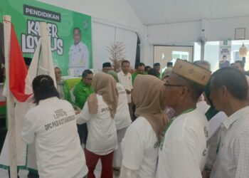 Disaksikan Ketua Jusran, Ratusan Peserta Sukarela Nyatakan Sikap Kader Loyalis PKB